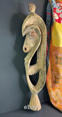 Old Papua New Guinea Western Highlands Hunters Carving