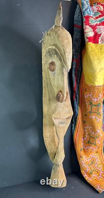 Old Papua New Guinea Western Highlands Hunters Carving