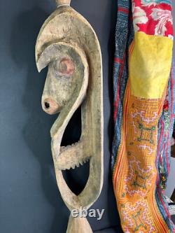 Old Papua New Guinea Western Highlands Hunters Carving