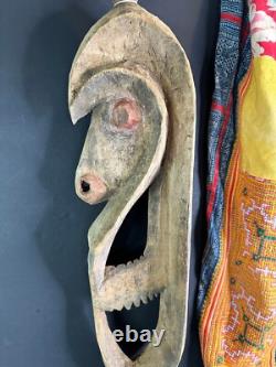 Old Papua New Guinea Western Highlands Hunters Carving
