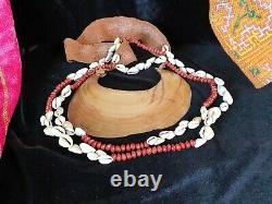 Old Papua New Guinea Western Highlands Kina Shell Necklace with Beads. Beautiful