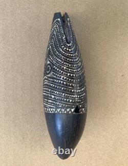Old Papuan Gulf Sorcerers amulet Papuan Gulf marupai Papua New Guinea