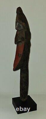 Older Small Traditional Papua New Guinea Washkuk area Yina Figure