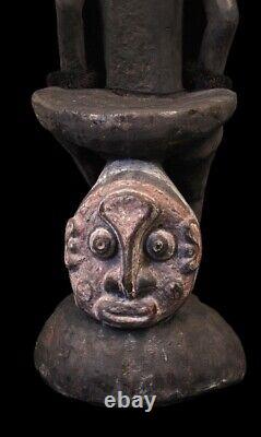 Orator's stool, siège d'orateur, oceanic art, Papua New Guinea, tribal art