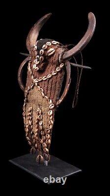 Ornement Karahut, traditional ornament, papua new guinea, tribal art, oceanic