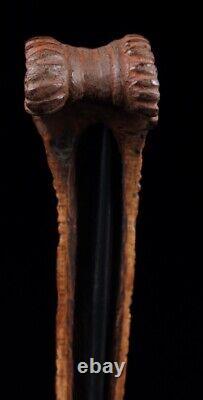 Os sculpté, carved tool, oceanic art, primitive art, Papua New guinea