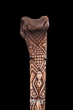 Os sculpté, oceanic art, Papua New guinea, tribal art, sculpture