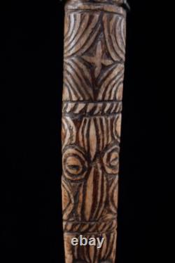 Os sculpté, oceanic art, Papua New guinea, tribal art, sculpture