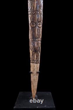Os sculpté, oceanic art, Papua New guinea, tribal art, sculpture