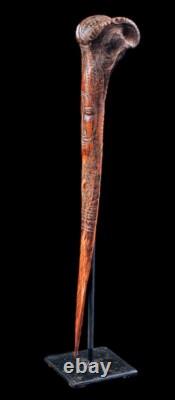 Os sculpté, oceanic art, Papua New guinea, tribal art, sculpture Oceania, 38 cm