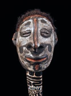 Os sculpté, overmodeled bone, oceanic art, Papua New guinea, tribal art, 21 cm