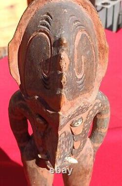 PAPUA NEW GUINEA AUTHENTIC AMELAM Statue, 15 x 4
