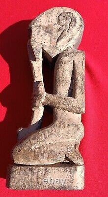 PAPUA NEW GUINEA AUTHENTIC Ancestor statue/ TOTEM 13 x 4