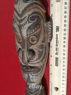 PAPUA NEW GUINEA AUTHENTIC Ancestor statue/ TOTEM 13 x 5 x 2