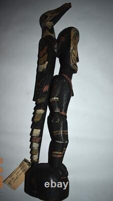 PAPUA NEW GUINEA ROOF FIGURE, shell eyes 21 1900S