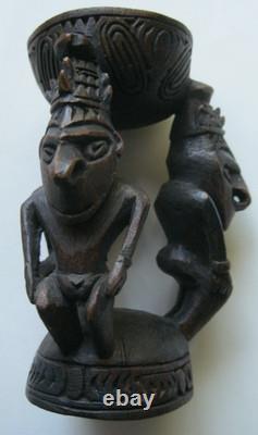 Papua New Guinea 3 Ancestral Figures Holding Cup Wood Carving