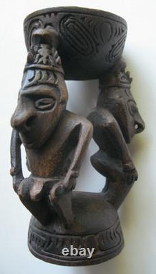 Papua New Guinea 3 Ancestral Figures Holding Cup Wood Carving