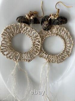 Papua New Guinea Bilum and Tolai tabu shell money earrings. Sacred currency