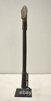 Papua New Guinea Bird Head Carved Fighting War Club