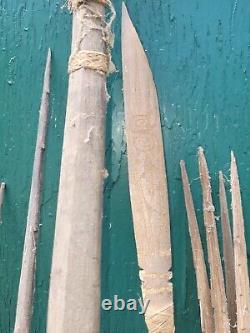 Papua New Guinea Bow And Hunting Arrows