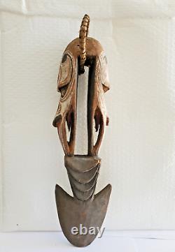 Papua New Guinea Carved Spirit Hook Statue