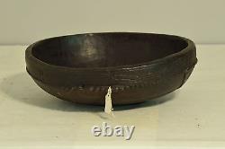 Papua New Guinea Ceremonial Feast Bowl Carved Bat Design Ceremonial Bowl