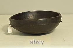 Papua New Guinea Ceremonial Feast Bowl Carved Bat Design Ceremonial Bowl