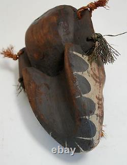 Papua New Guinea Ceremonial Wood Mask