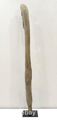 Papua New Guinea Figure One Leg Blackwater Lakes