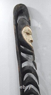 Papua New Guinea Figure Statue Black Water Lakes