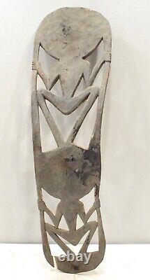 Papua New Guinea Food Hook Statue Latmul Tribe