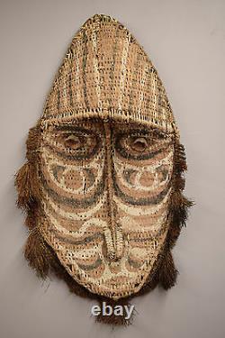 Papua New Guinea Gable Mask Woven Rattan Kangingara Village Black Water Lakes