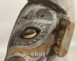 Papua New Guinea Hand-Carved Shaman Magic Water Spirit Statue Rare