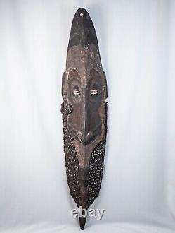 Papua New Guinea Hand Carved Wood Extra Large Antique Tribal Warrior Shield