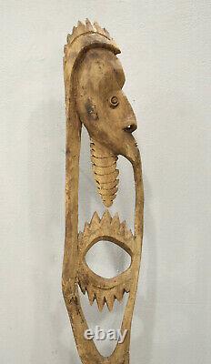 Papua New Guinea Hook Figure One Leg Yipwon Villiage Black Water Lakes