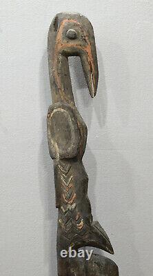 Papua New Guinea Hook Figure Yipwon One Leg