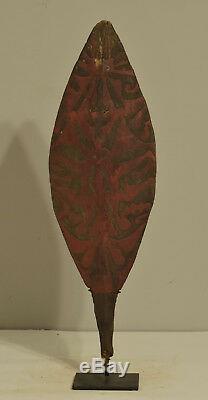 Papua New Guinea Paddle Fragment Ornately Carved Red Wood Sissano Lagoon Paddle