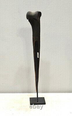 Papua New Guinea Rat Tooth Ceremonial Dagger