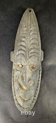 Papua New Guinea Sepik Region Mask Conus Shell Ceremonial Spirit Mask 7.75 mAAS