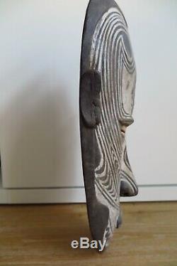 Papua New Guinea Sepik River Iatmul Ancestor Spirit Mask