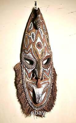 Papua New Guinea Sepik River mask