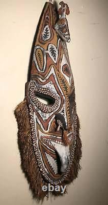 Papua New Guinea Sepik River mask