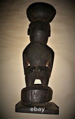 Papua New Guinea Sepik Small Figure. Mid 20th cent