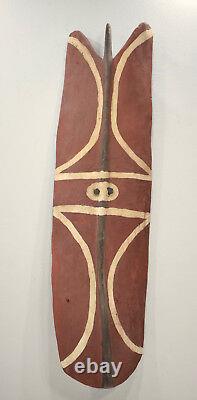 Papua New Guinea Shield Mendi Valley Bowmen Shield