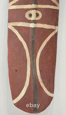 Papua New Guinea Shield Mendi Valley Bowmen Shield