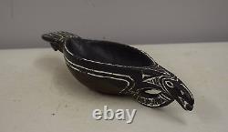 Papua New Guinea Siassi Carved Wood Ceremonial Blackened Wood Incised Bird Bowl