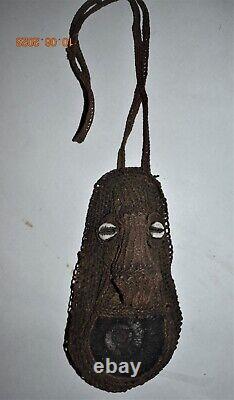 Papua New Guinea Spirit Figure Amulet, Fossil 16 1900s