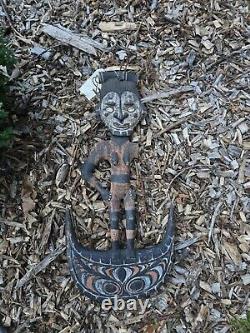 Papua New Guinea Spirit Hook Statue