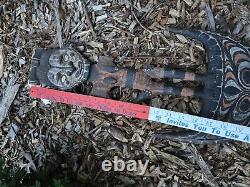 Papua New Guinea Spirit Hook Statue