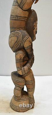 Papua New Guinea Statue Iatmul Kambot Village Bird Wood Statue